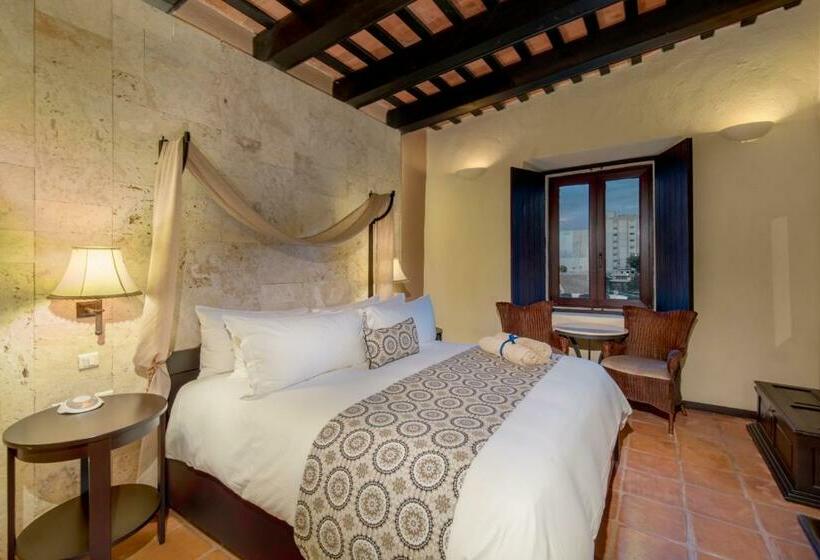 اتاق استاندارد, Hodelpa Nicolas de Ovando