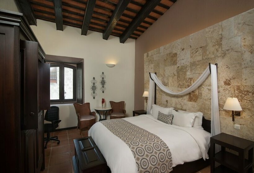 اتاق استاندارد, Hodelpa Nicolas de Ovando