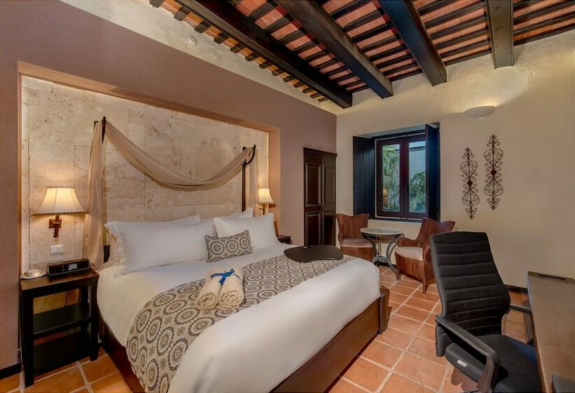 اتاق استاندارد, Hodelpa Nicolas de Ovando