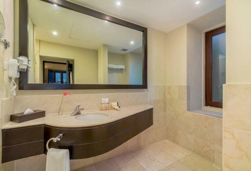 سوییت, Hodelpa Nicolas de Ovando