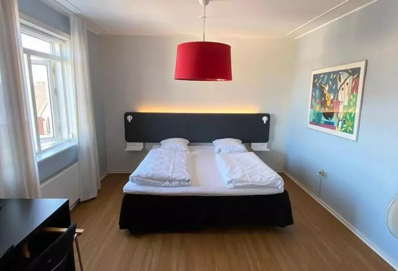 اتاق خانوادگی, Svendborg