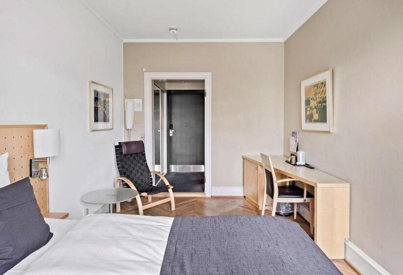 스탠다드 룸, Svendborg