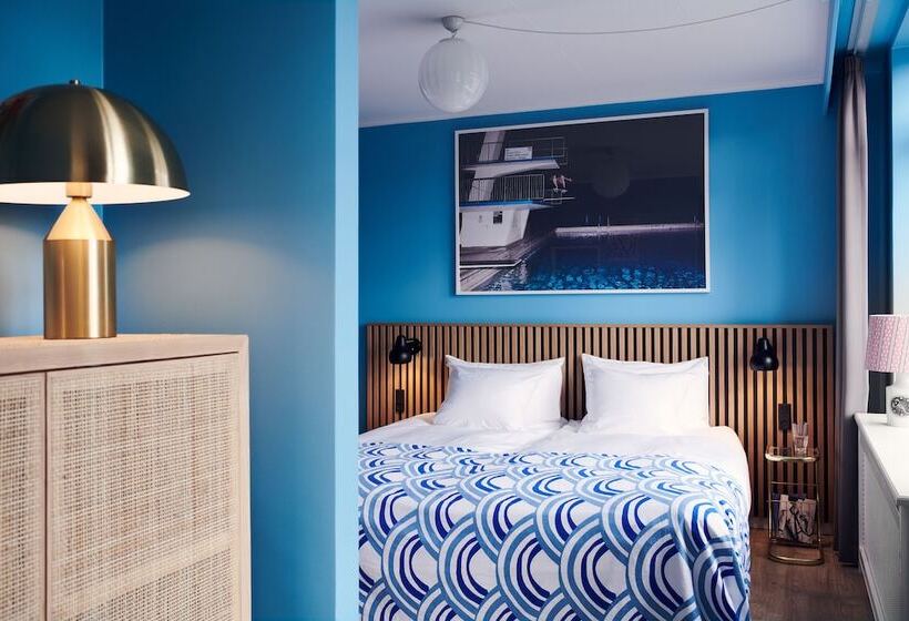 חדר סטנדרט, Coco