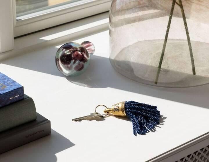 חדר בסיסי, Coco