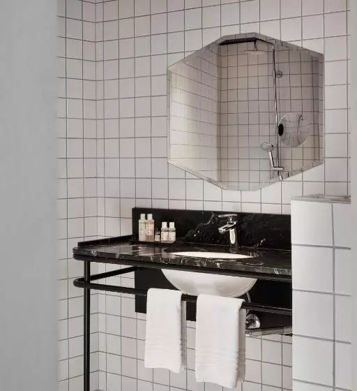 Suite Junior, Danmark