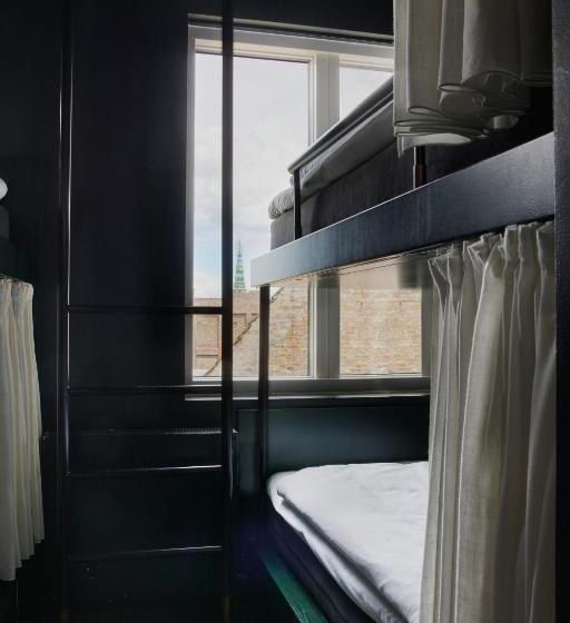 חדר משפחתי, Danmark