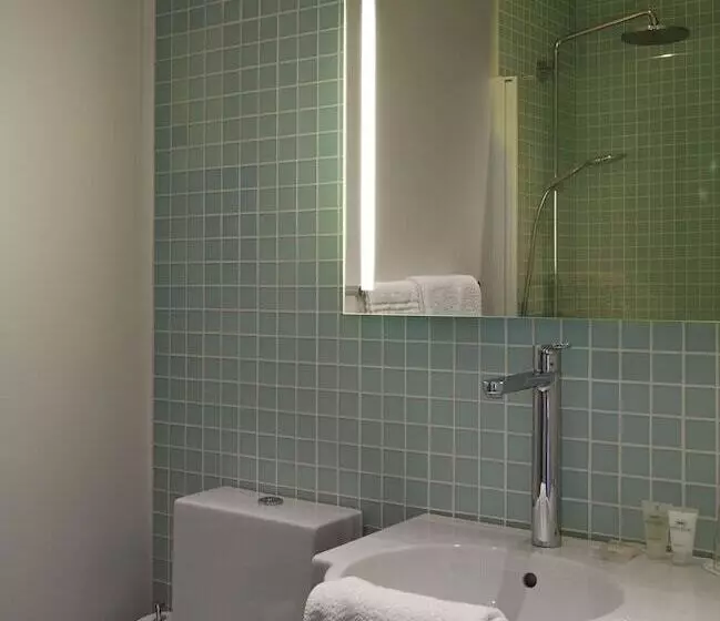 Chambre Confort Individuelle, Glostrup Park