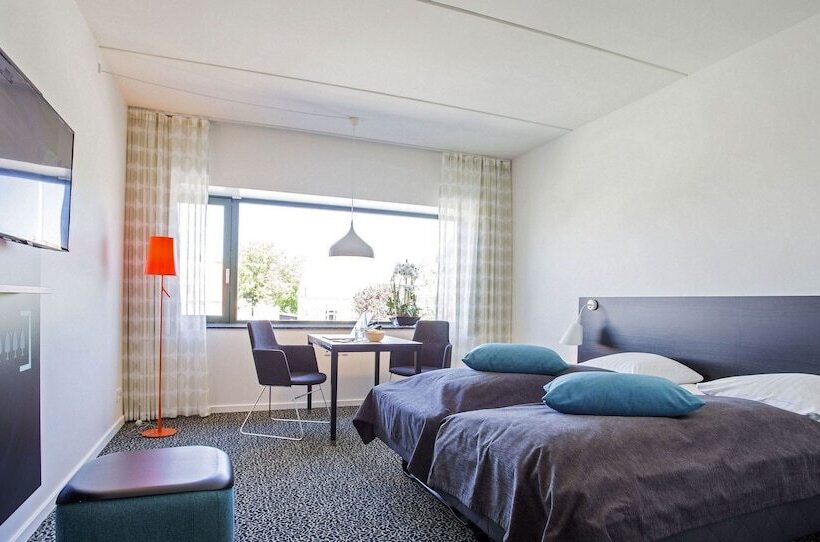 חדר ביזנס, Glostrup Park