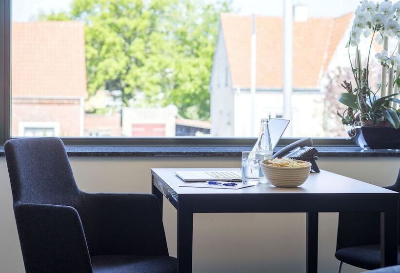 חדר ביזנס, Glostrup Park