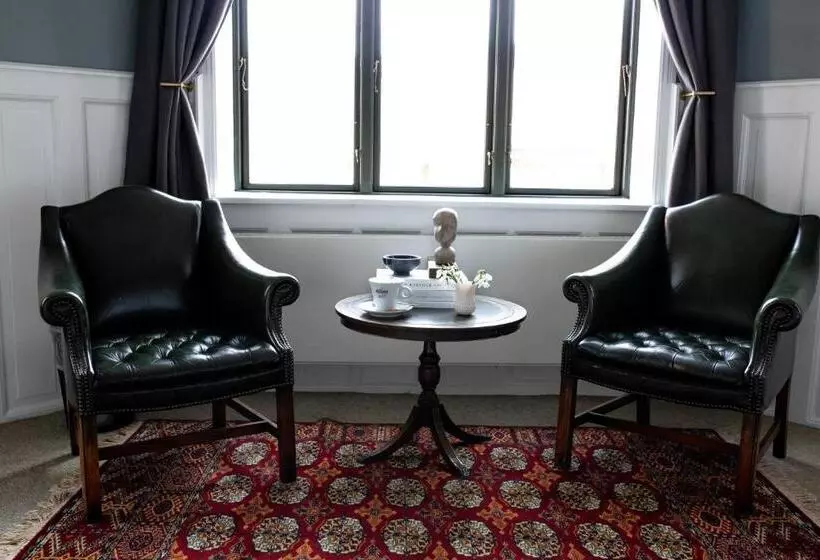 Suite, Hamlet