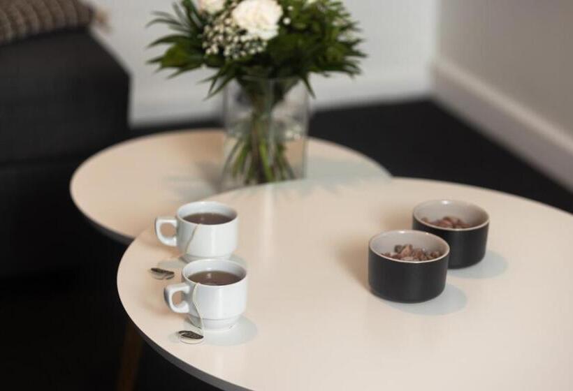 شقة غرفة نوم واحدة بالطابق الأرضى, Hamlet