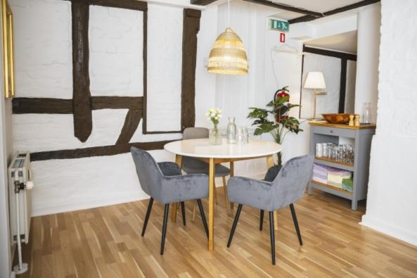 شقة غرفة نوم واحدة بالطابق الأرضى, Hamlet