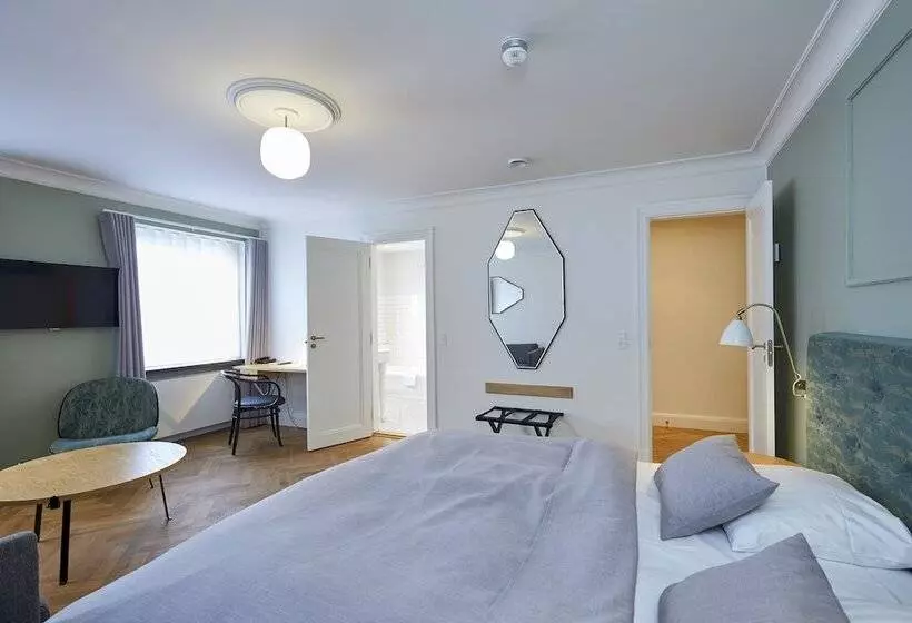 اتاق سوپریور, Randers