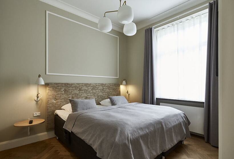 스탠다드 룸, Randers