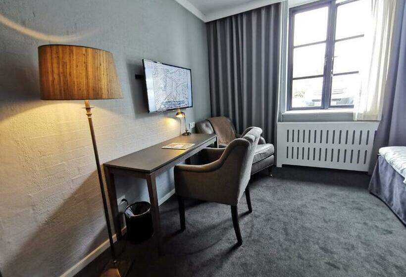 غرفة سوبيريور, Scheelsminde