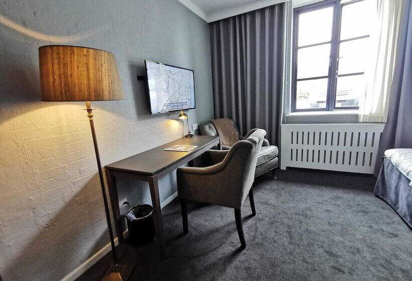 غرفة سوبيريور, Scheelsminde