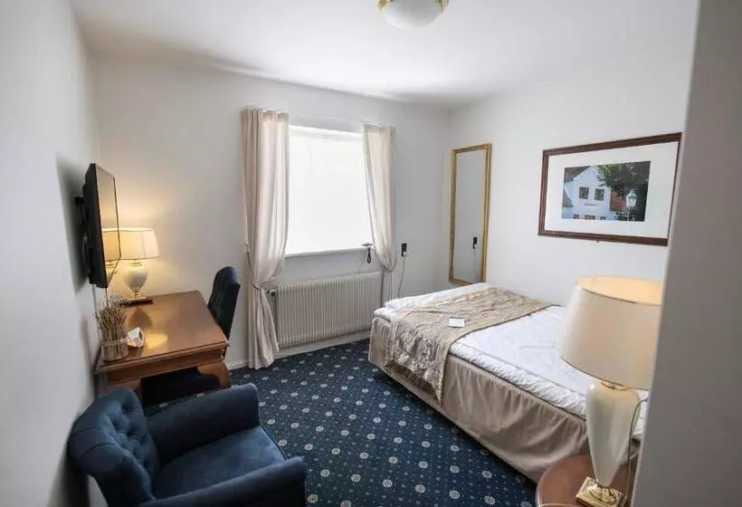 Quarto Basic, Scheelsminde