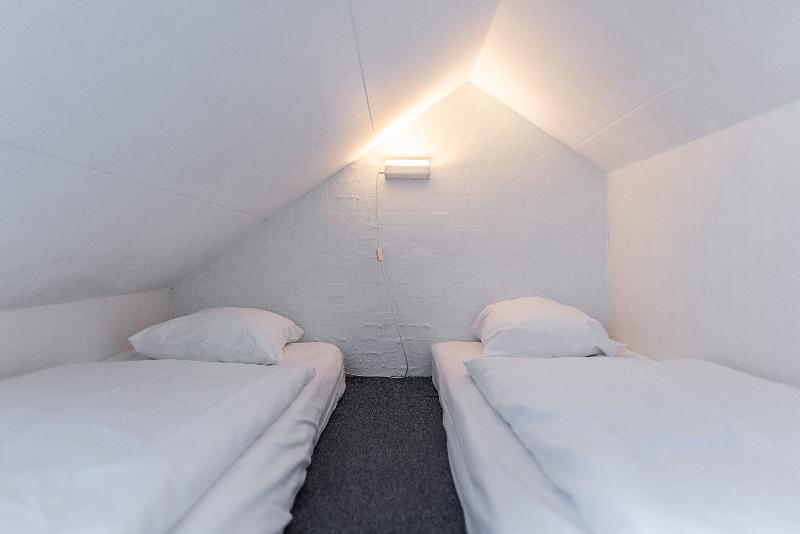 غرفة عائلية, Scheelsminde