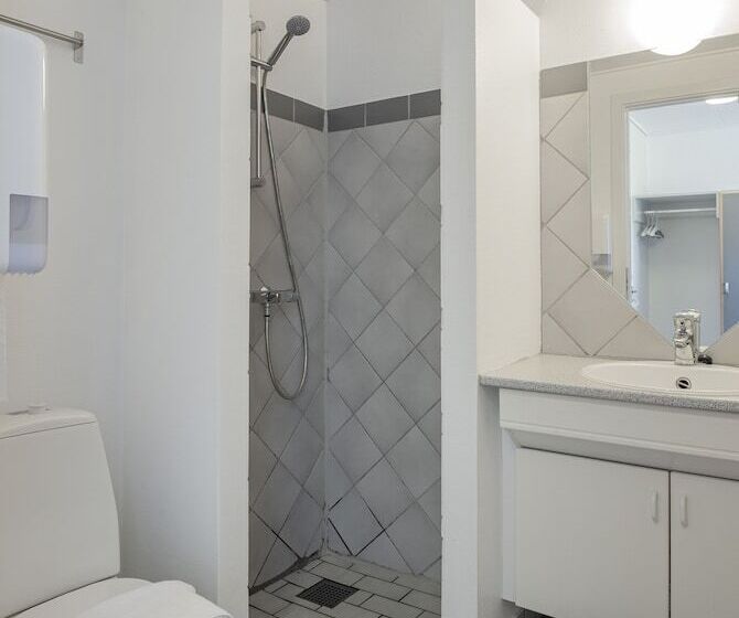 חדר משפחתי, Vissenbjerg Storkro