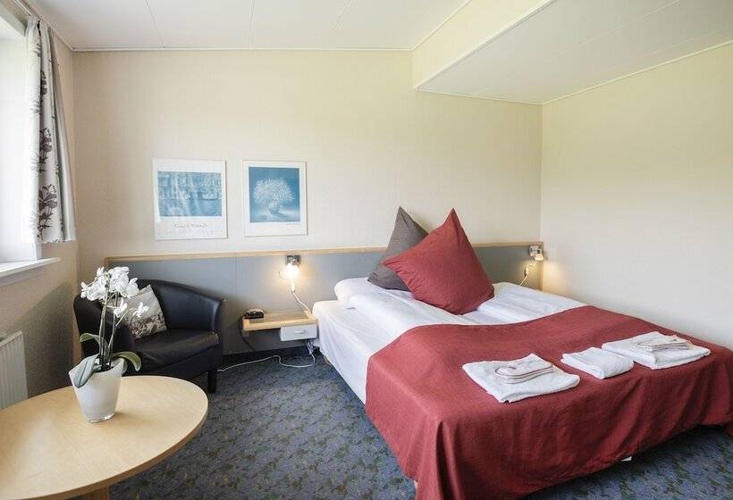 חדר משפחתי, Vissenbjerg Storkro