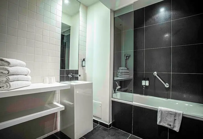 اتاق سوپریور سه تخته, B&b Home Brides Les Bains Les 3 Vallées