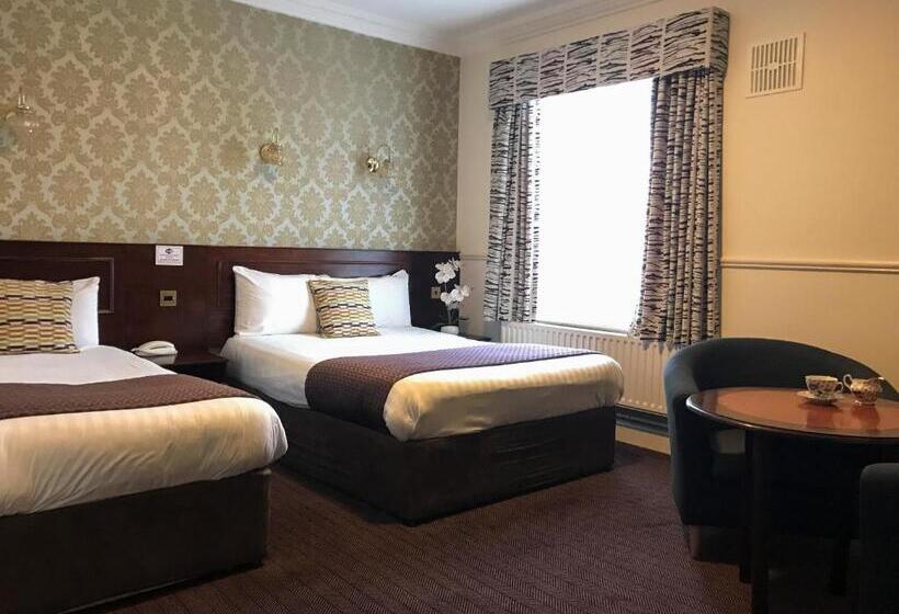 Семейный Номер, Club House Hotel Kilkenny