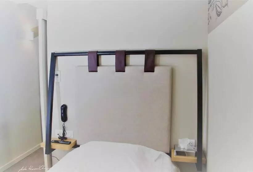 Standard Yhden Hengen Huone, Aigle D Or  Strasbourg Nord