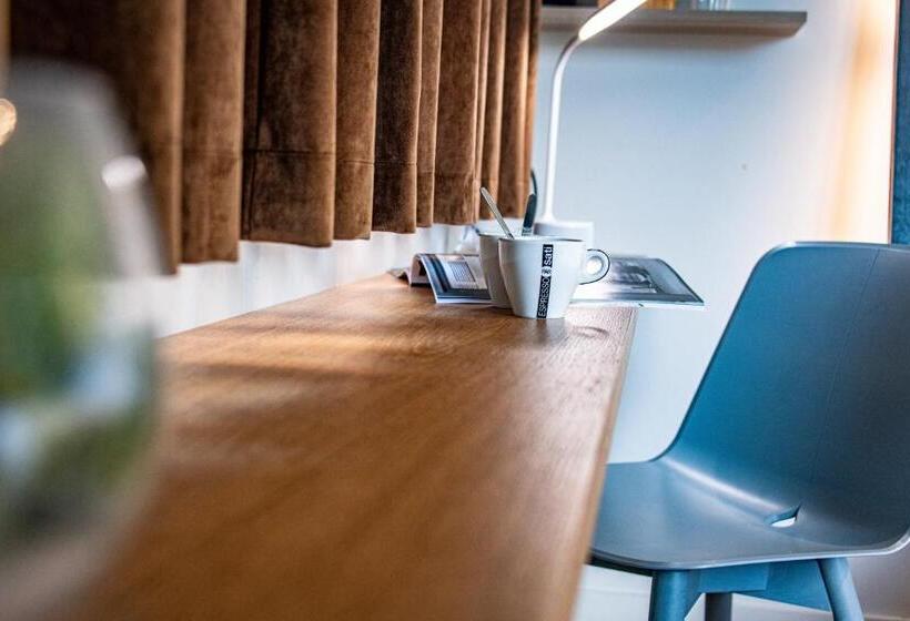 غرفة إقتصادية, Aigle D Or  Strasbourg Nord