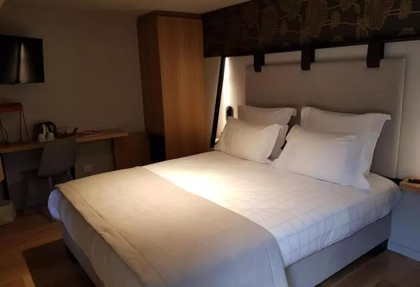 Economy-huone, Aigle D Or  Strasbourg Nord
