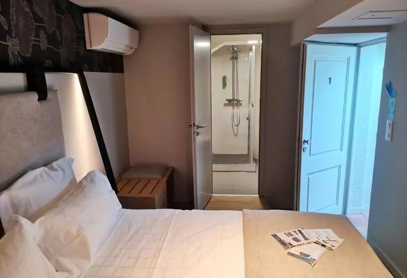 Economy-huone, Aigle D Or  Strasbourg Nord