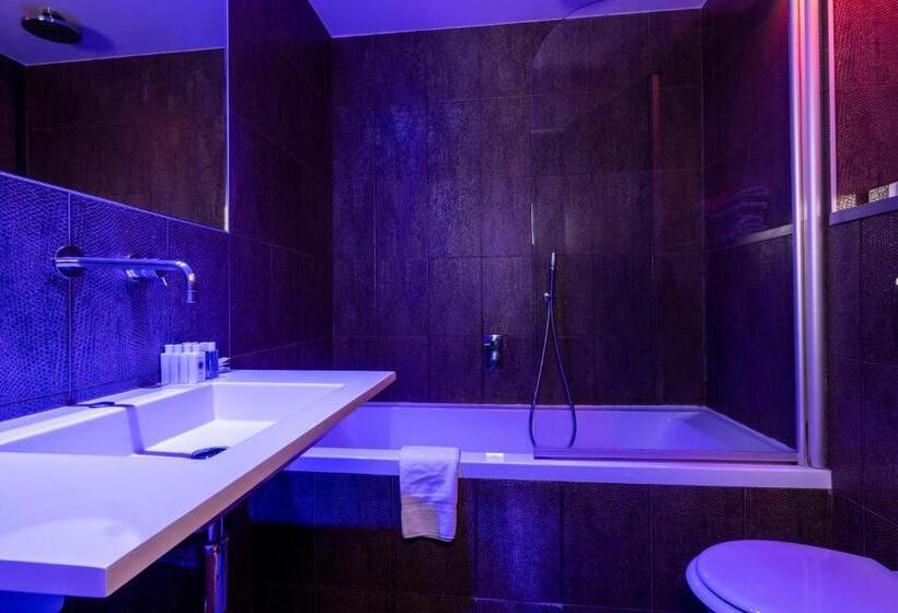 スタンダードルーム, Atn