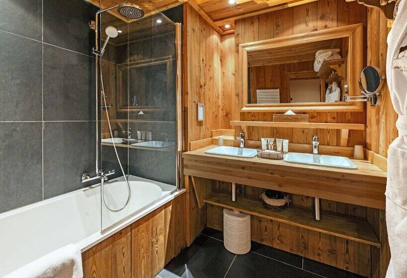 家庭间, Hôtel Au Chamois D Or By Les Etincelles