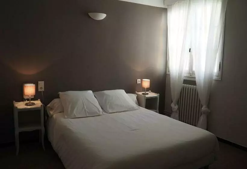 スタンダードルーム, Auberge De La Tour