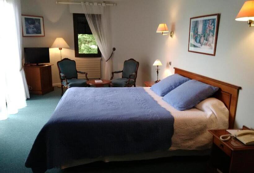 סוויטת ג'וניור, Auberge Des Pins   Teritoria