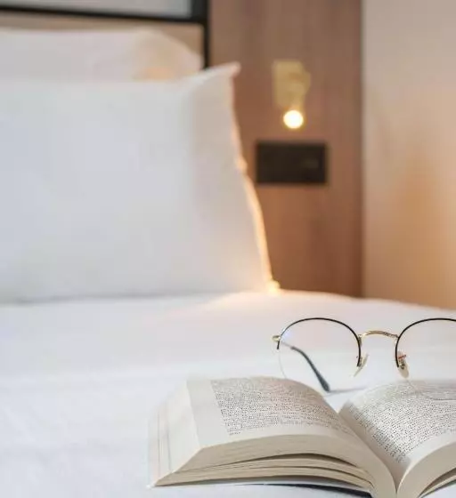 اتاق استاندارد, Brit Hotel Blois Le Préma