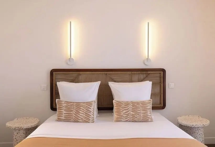 Camera Superiore con Balcone, Crisol Lumière