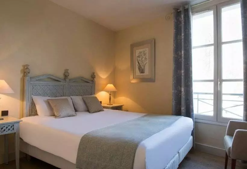 חדר קלאסי, Hôtel Aux Vieux Remparts