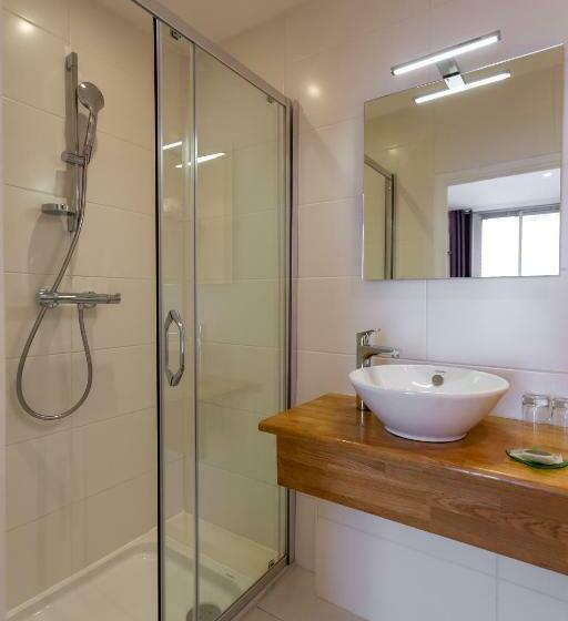 Camera Standard con Balcone, Crisol Lumière