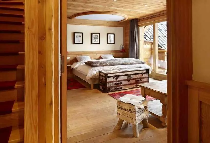 メゾネットスイート, Hôtel Chalet Mounier