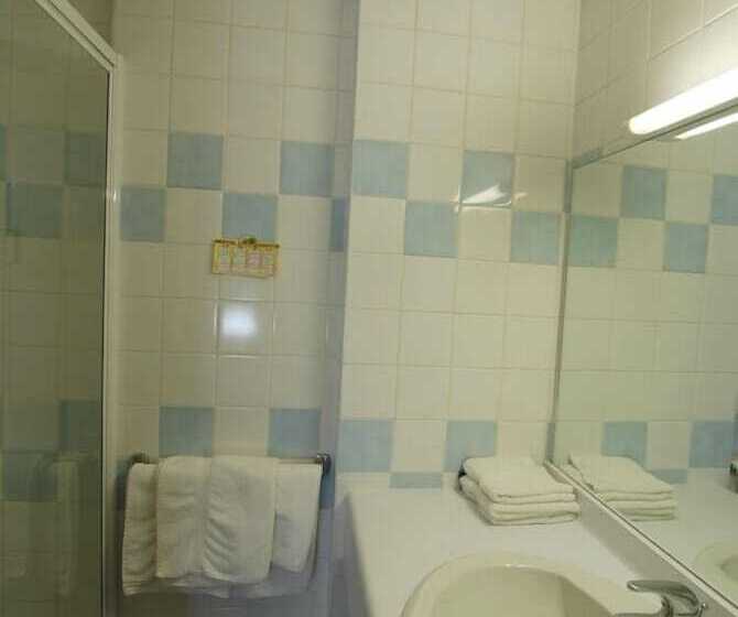 スタンダードルーム, Logis Grand Hôtel De L Europe