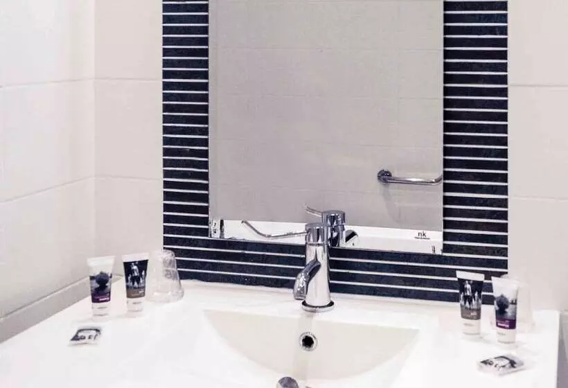 سوییت پرستیژ, Mercure Cabourg Hôtel & Spa