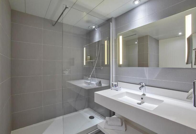 Люкс, Mercure Paris Roissy Cdg