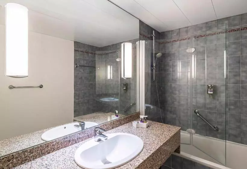 اتاق استاندارد, Mercure Paris Roissy Cdg
