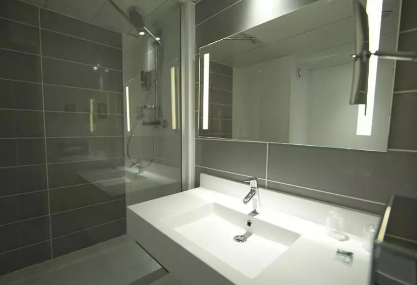 اتاق پرستیژ, Mercure Paris Roissy Cdg