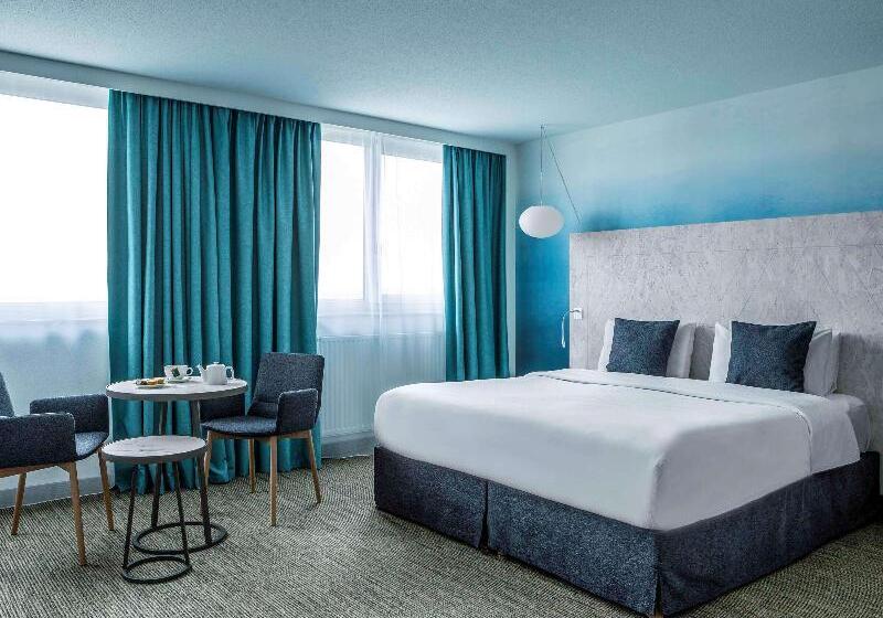 سوییت جونیور, Mercure Vannes Le Port