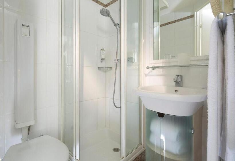 غرفة قياسية, Pastel Paris