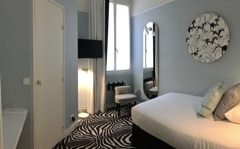 غرفة قياسية فردية, Pastel Paris