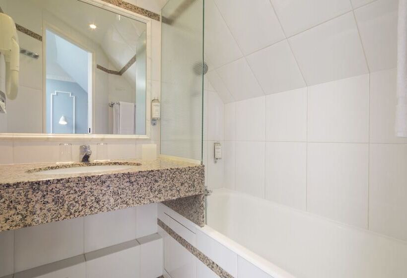 غرفة قياسية, Pastel Paris