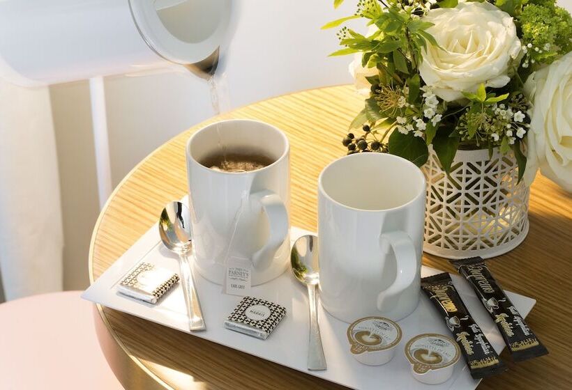 غرفة قياسية, Pastel Paris