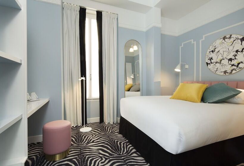 غرفة قياسية, Pastel Paris